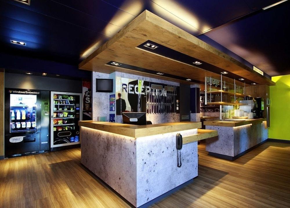 Ibis Budget Caen Porte De Bretagne Bretteville-sur-Odon Kültér fotó
