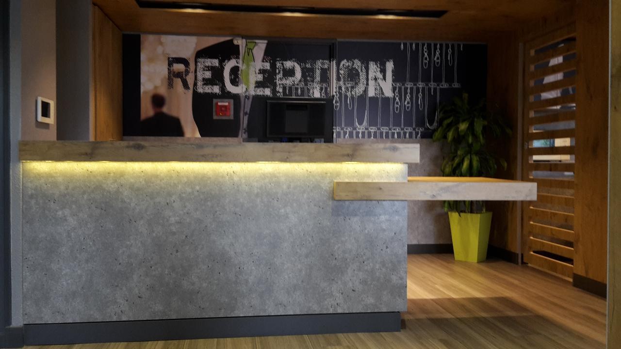 Ibis Budget Caen Porte De Bretagne Bretteville-sur-Odon Kültér fotó