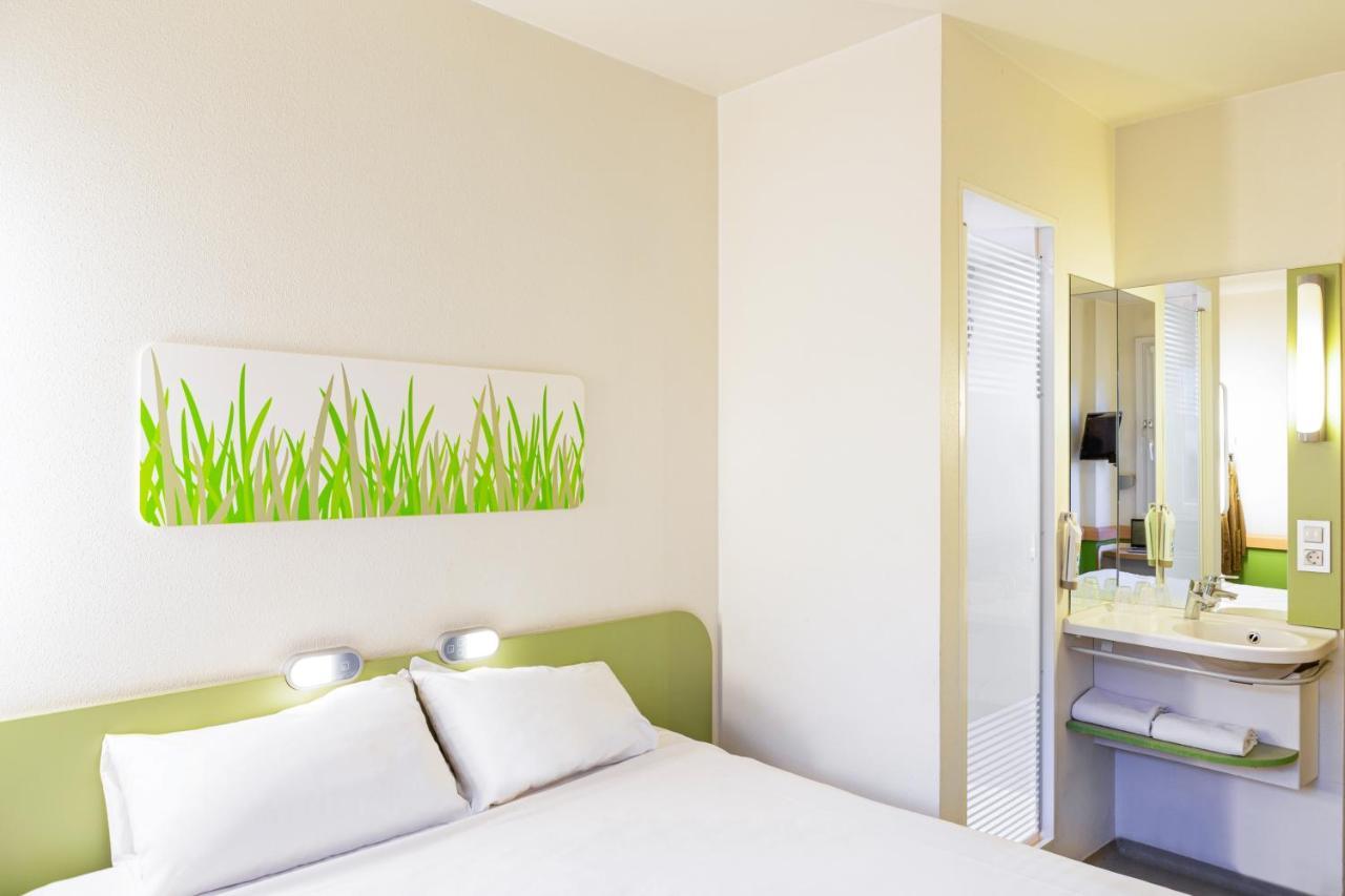 Ibis Budget Caen Porte De Bretagne Bretteville-sur-Odon Kültér fotó